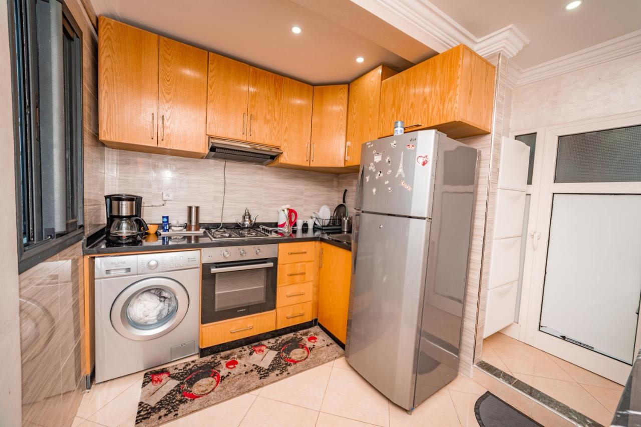 Velasquez Appartements Fast Wifi And Ocean View タンジェ エクステリア 写真
