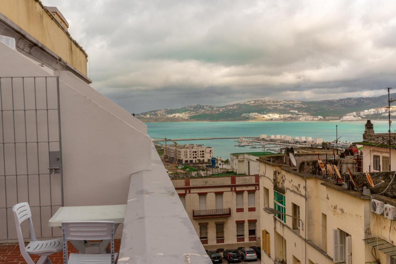 Velasquez Appartements Fast Wifi And Ocean View タンジェ エクステリア 写真
