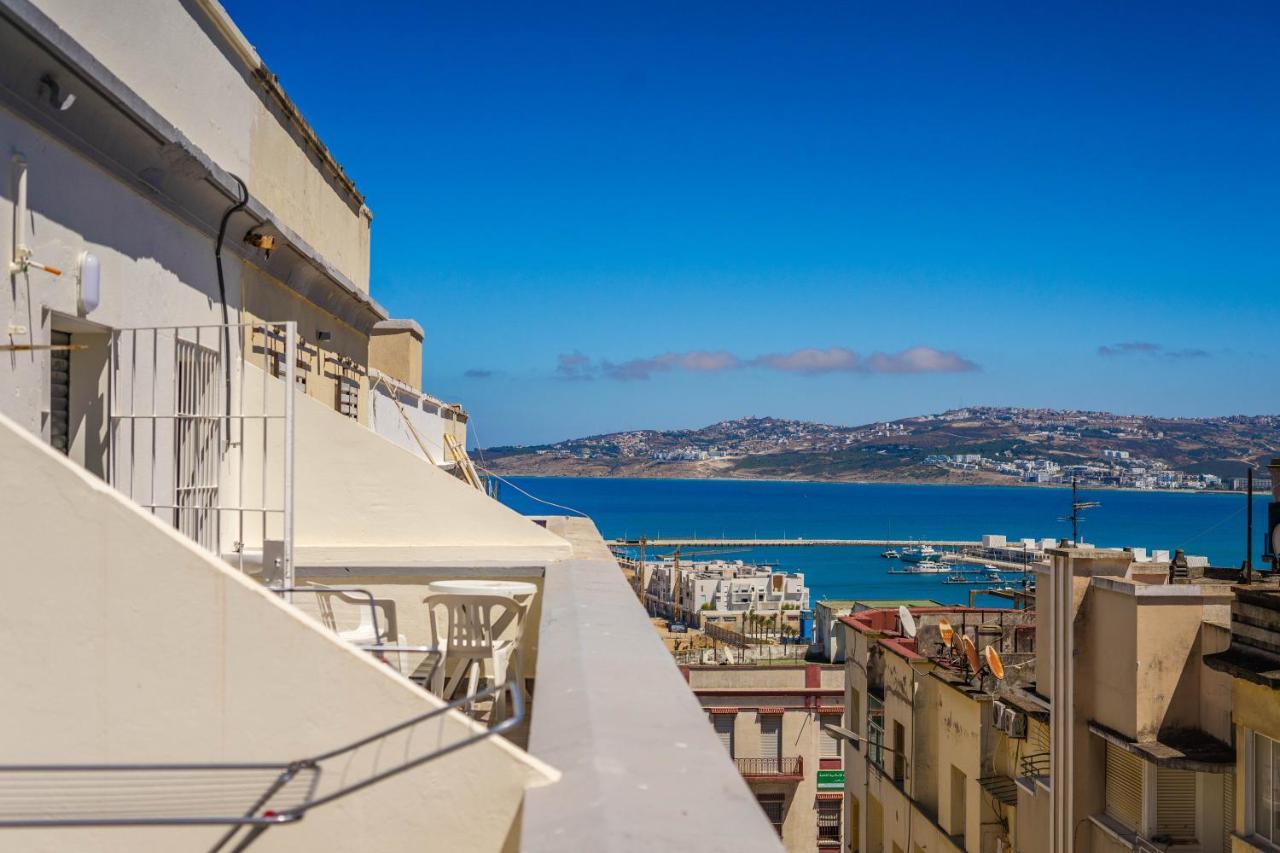 Velasquez Appartements Fast Wifi And Ocean View タンジェ エクステリア 写真