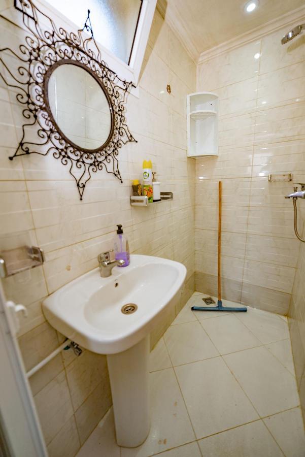 Velasquez Appartements Fast Wifi And Ocean View タンジェ エクステリア 写真